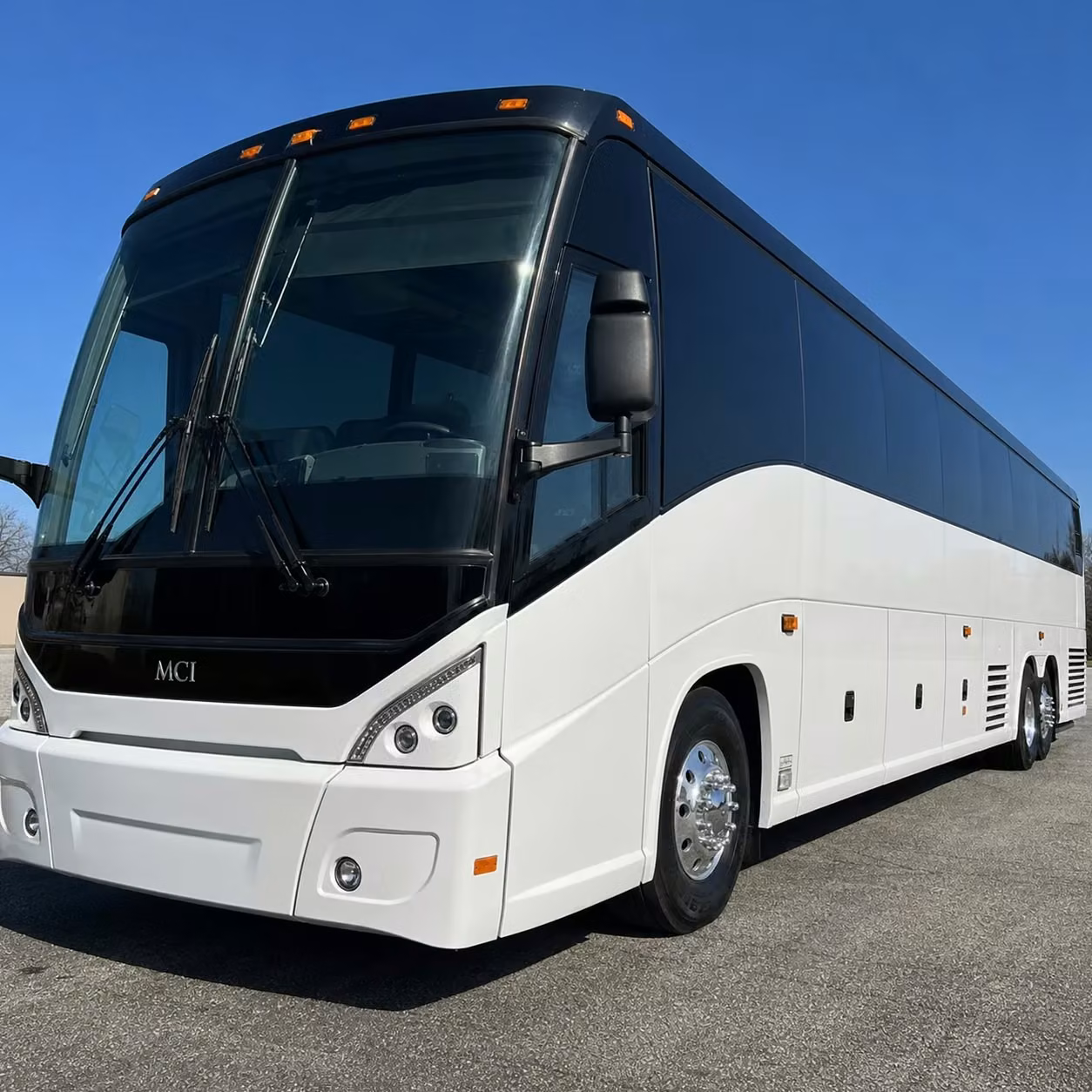charter bus rentals for menifee sports teams and fan groups traveling far