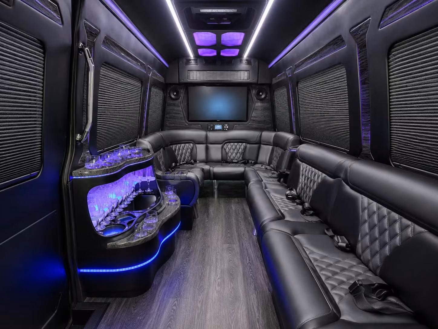 menifee school groups and church trips deserve a comfortable long distance bus