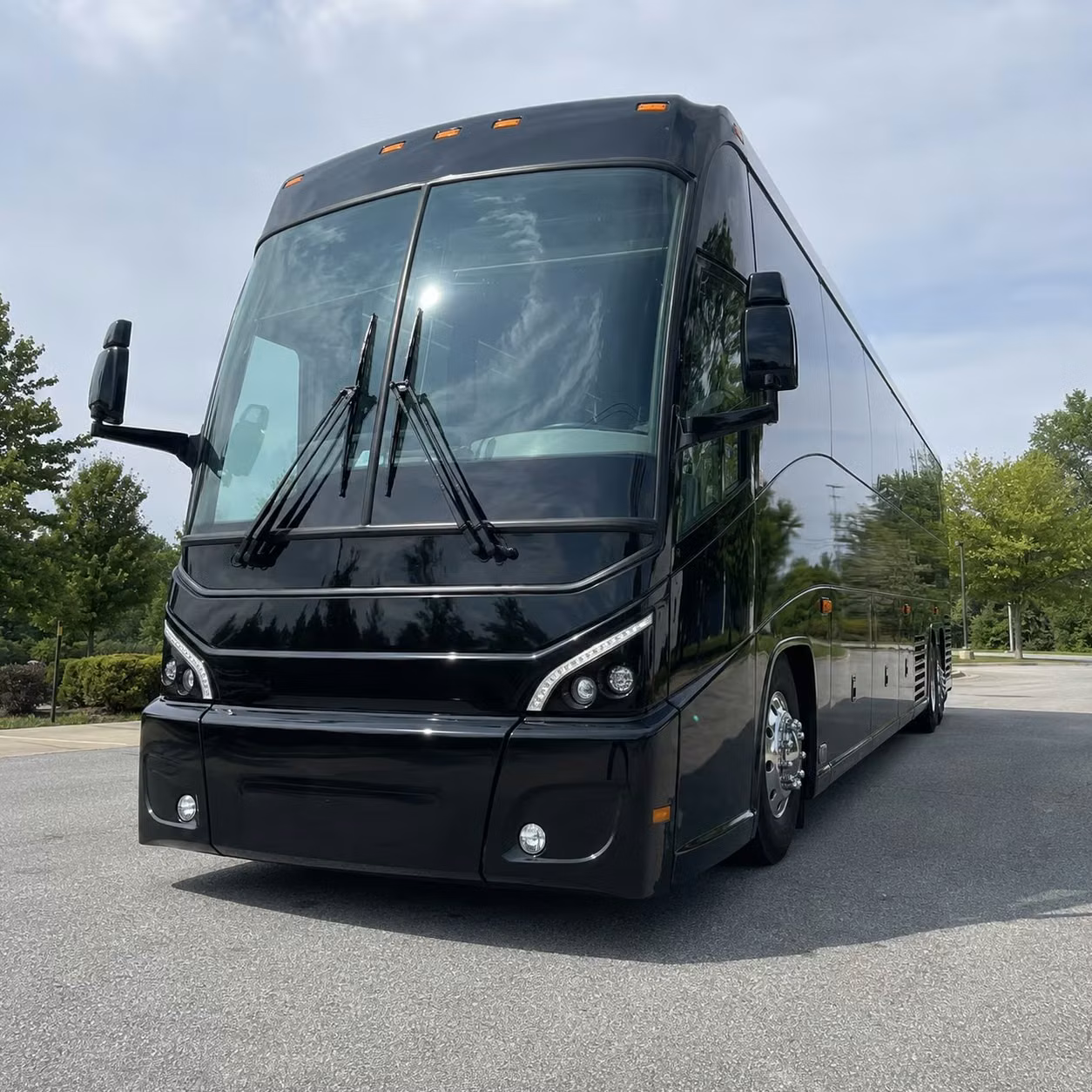 recurring employee shuttle programs built around your menifee business schedule